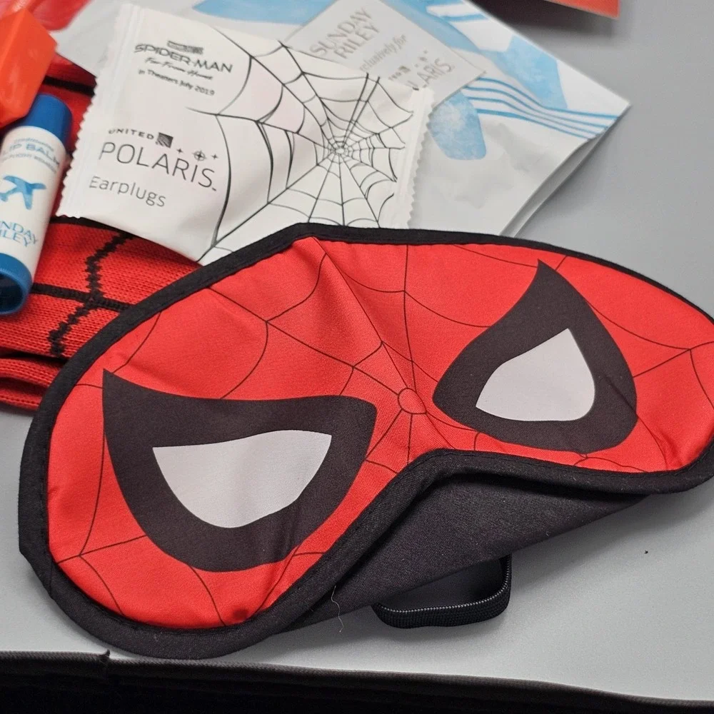 United Airlines Polaris Spiderman Amenity Travel Bag Red Marvel Comics unused - Picture 10 of 13